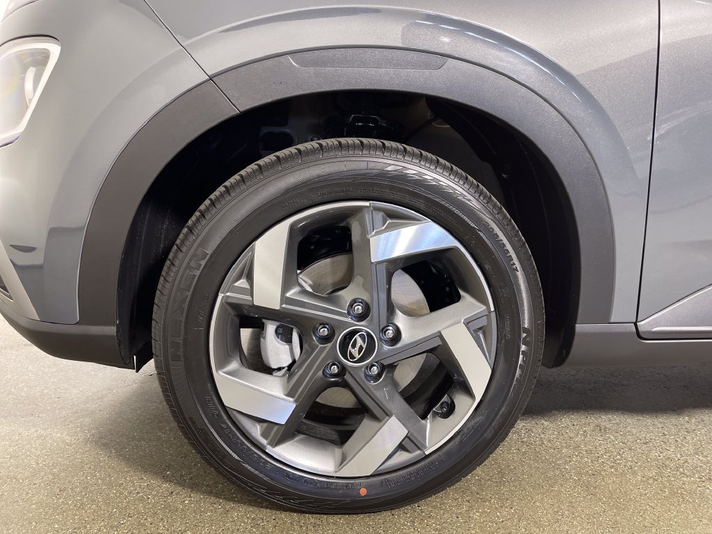 New 2026 Hyundai Venue SEL FWD image 11