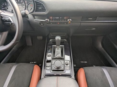 Certified 2025 MAZDA CX-30 Carbon image 19
