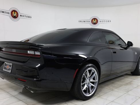 Used 2026 Dodge Charger Scat Pack AWD/4WD image 3