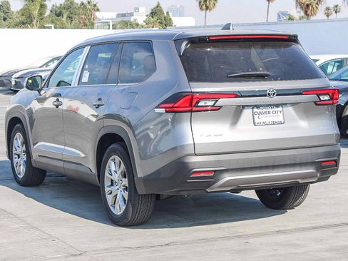 New 2026 Toyota Grand Highlander AWD Hybrid image 7