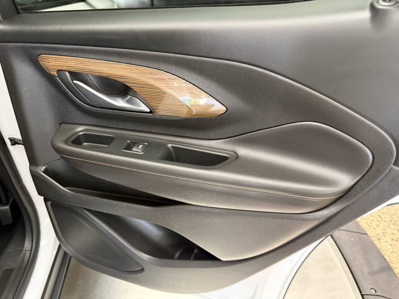 Used 2018 GMC Terrain SLE FWD image 26