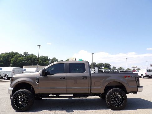 Used 2021 Ford F250 XL w/ STX Appearance Package AWD/4WD image 67