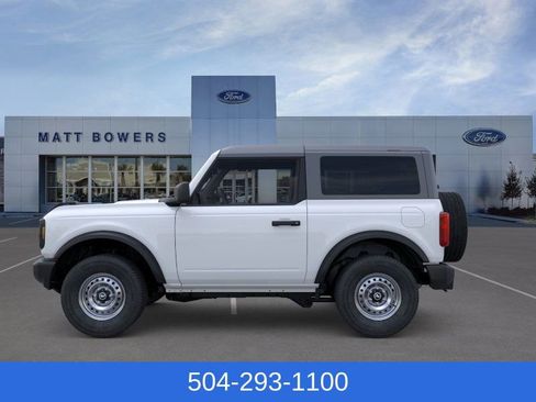 New 2025 Ford Bronco 2-Door image 3