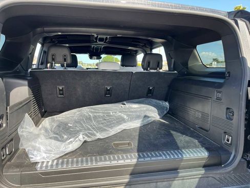 Used 2025 GMC Hummer EV 3X AWD/4WD image 6