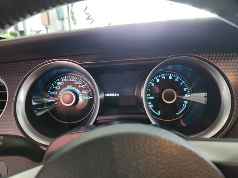 Used 2013 Ford Mustang Boss 302 RWD image 24