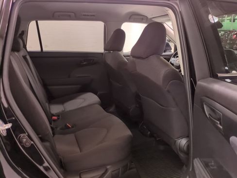 Used 2022 Toyota Highlander L image 11