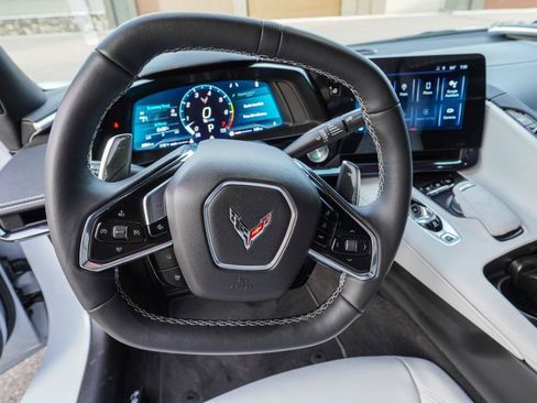 Used 2024 Chevrolet Corvette Stingray Preferred Conv w/ Stealth Interior Trim Package RWD image 9
