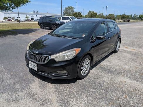 Used 2015 Kia Forte EX image 3