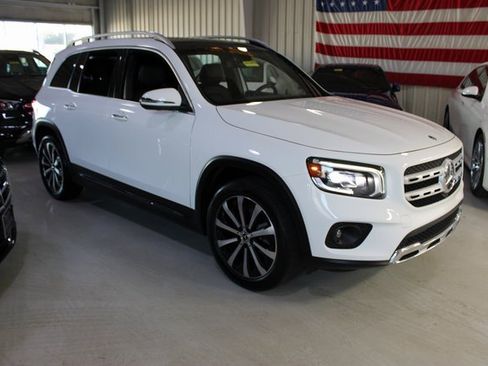Used 2020 Mercedes-Benz GLB 250 image 43