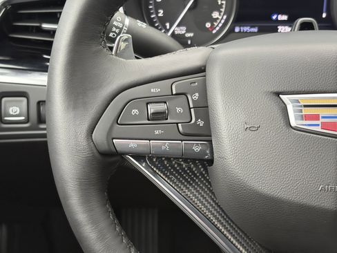 New 2025 Cadillac XT6 Sport w/ Technology Package image 19