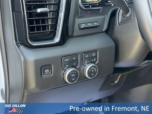 Certified 2025 GMC Sierra 2500 Denali Ultimate AWD/4WD image 15