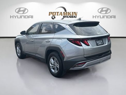 Used 2025 Hyundai Tucson SE FWD image 7