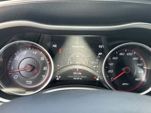 Used 2016 Dodge Charger R/T Scat Pack w/ Beats Audio Group RWD image 24