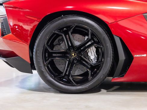 Used 2016 Lamborghini Aventador LP 700-4 AWD/4WD image 33