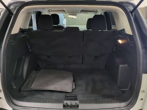 Used 2019 Ford Escape SE AWD/4WD image 17