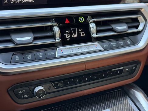 Used 2022 BMW M4 xDrive Competition image 23