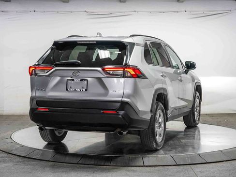 Certified 2024 Toyota RAV4 XLE FWD image 5