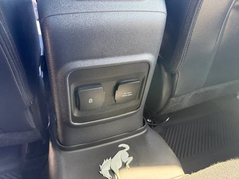 Used 2023 Ford Bronco Wildtrak AWD/4WD image 16