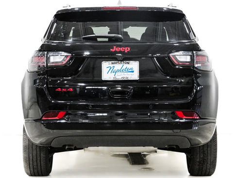 Used 2023 Jeep Compass Limited w/ Elite Group for (Red) Edition AWD/4WD image 8