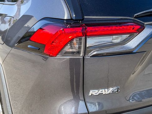 Used 2023 Toyota RAV4 XLE w/ Convenience Package AWD/4WD image 9