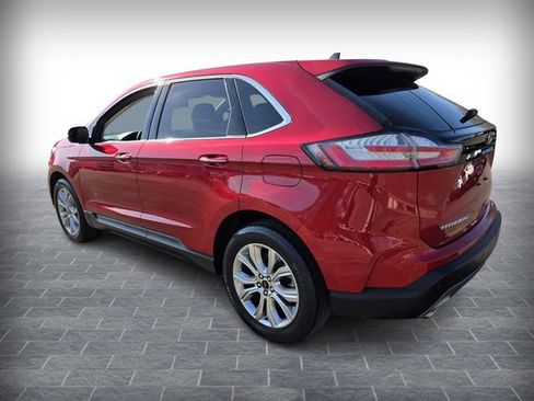 Used 2024 Ford Edge Titanium image 5