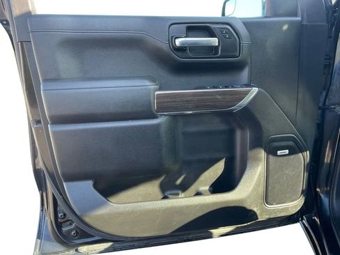 Used 2020 Chevrolet Silverado 1500 RST image 10