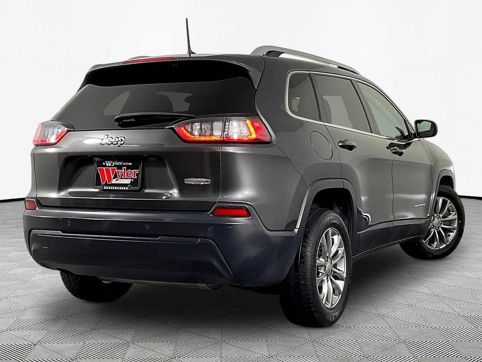 Used 2020 Jeep Cherokee Latitude Plus FWD image 6
