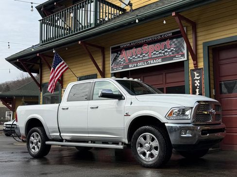 Used 2014 RAM 2500 Laramie w/ Convenience Group image 1