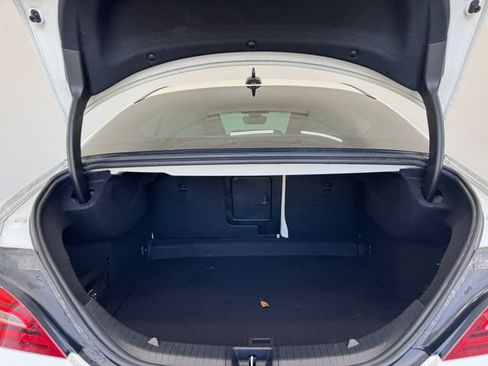 Used 2018 Mercedes-Benz CLA 250 image 7