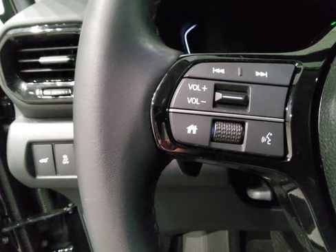 Certified 2025 Honda Pilot EX-L image 27