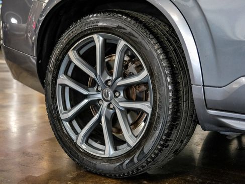 Used 2017 Volvo XC90 T6 Momentum w/ Convenience Package AWD/4WD image 58