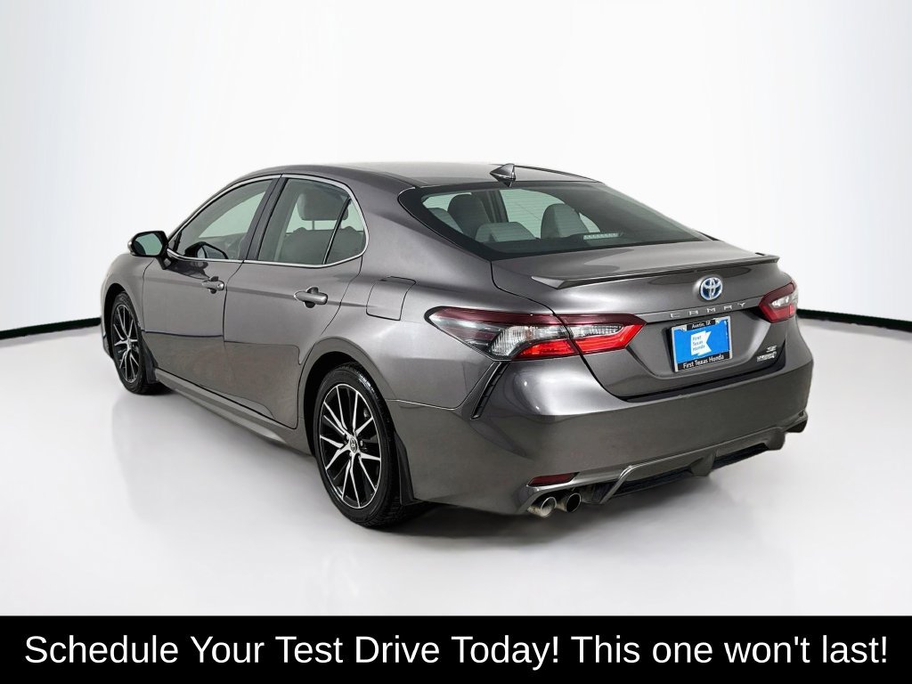 Used 2022 Toyota Camry SE w/ Audio Upgrade Package FWD image 6