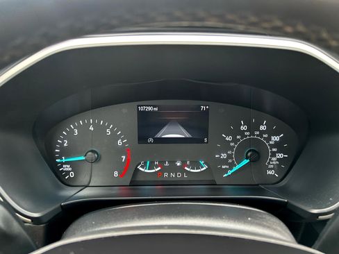 Used 2022 Ford Escape SE w/ Convenience Package image 16