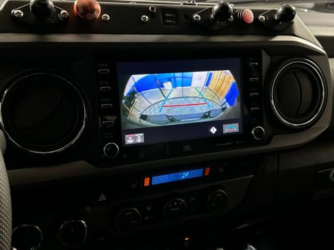 Used 2020 Toyota Tacoma TRD Pro image 24