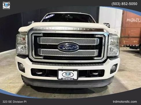 Used 2013 Ford F250 Platinum w/ FX4 Off Road Pkg image 7