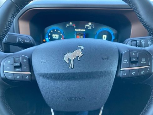 Used 2025 Ford Bronco Sport Outer Banks image 17