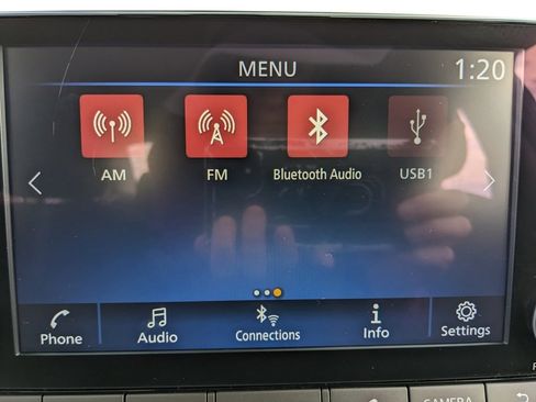 Used 2024 Nissan Sentra SV image 27