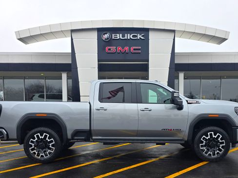 New 2026 GMC Sierra 2500 AT4 w/ AT4 Premium Plus Package image 10
