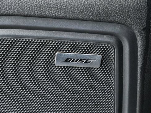 Used 2018 Porsche Macan AWD/4WD image 9