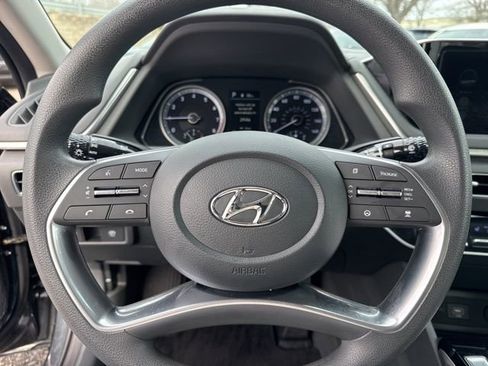 Used 2023 Hyundai Sonata SEL image 13