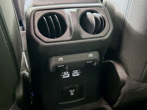 Used 2023 Jeep Wrangler Unlimited Sport AWD/4WD image 4