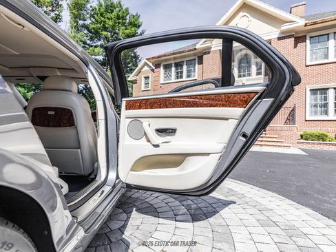 Used 2014 Bentley Flying Spur W12 AWD/4WD image 37