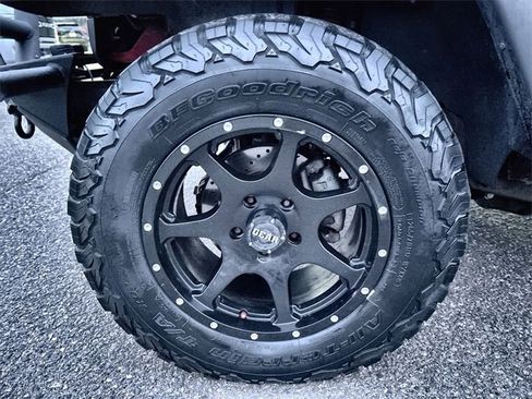 Used 2007 Jeep Wrangler X image 25