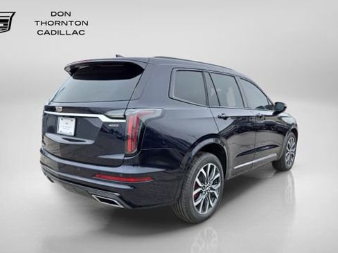 Used 2022 Cadillac XT6 Sport AWD/4WD image 5