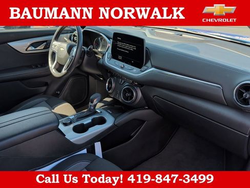 Used 2024 Chevrolet Blazer LT w/ Convenience Package FWD image 13