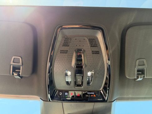 Used 2024 Cadillac Lyriq Sport AWD/4WD image 22