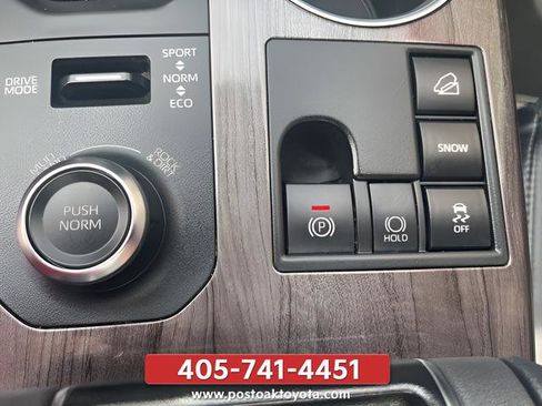 Used 2023 Toyota Highlander Platinum AWD/4WD image 49