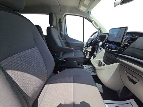 Used 2023 Ford Transit 350 XLT RWD image 41