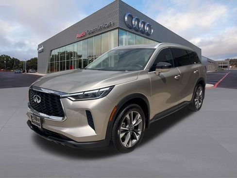 Used 2025 INFINITI QX60 Luxe w/ Vision Package image 1