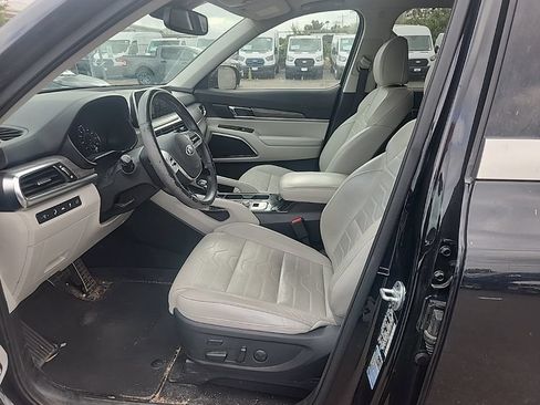 Certified 2021 Kia Telluride SX w/ SX Prestige Package AWD/4WD image 18